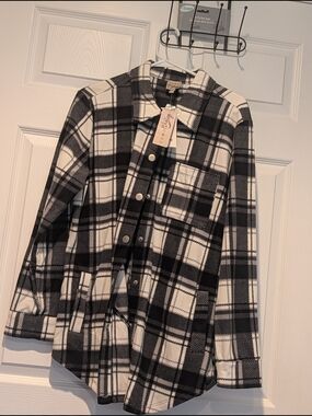 NWT Como Vintage Black and White Plaid Shirt Jacket